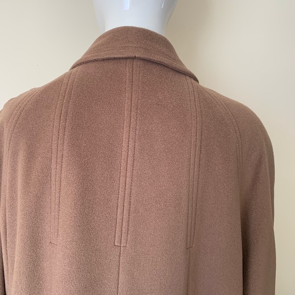 Vintage Coat - Picture 6 of 10